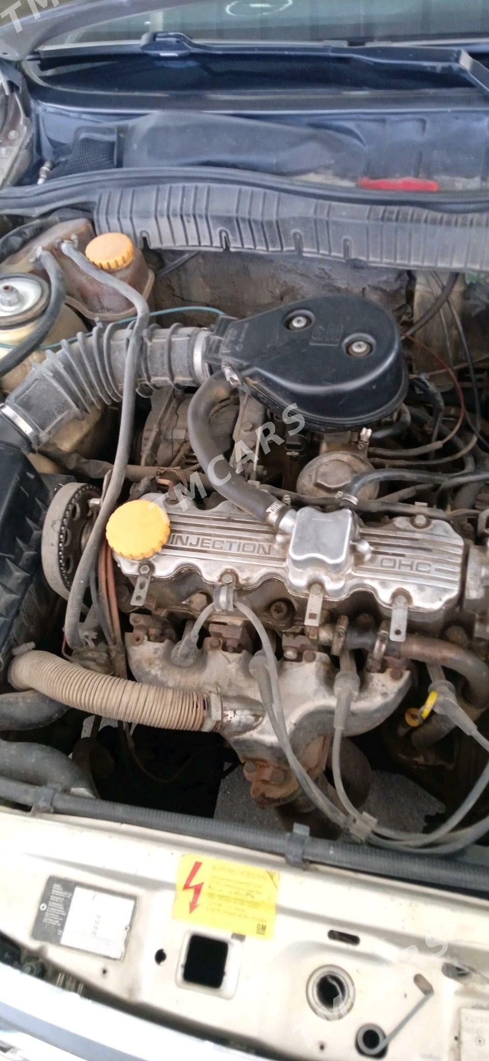 Opel Vectra 1992 - 35 000 TMT - Сакар - img 4
