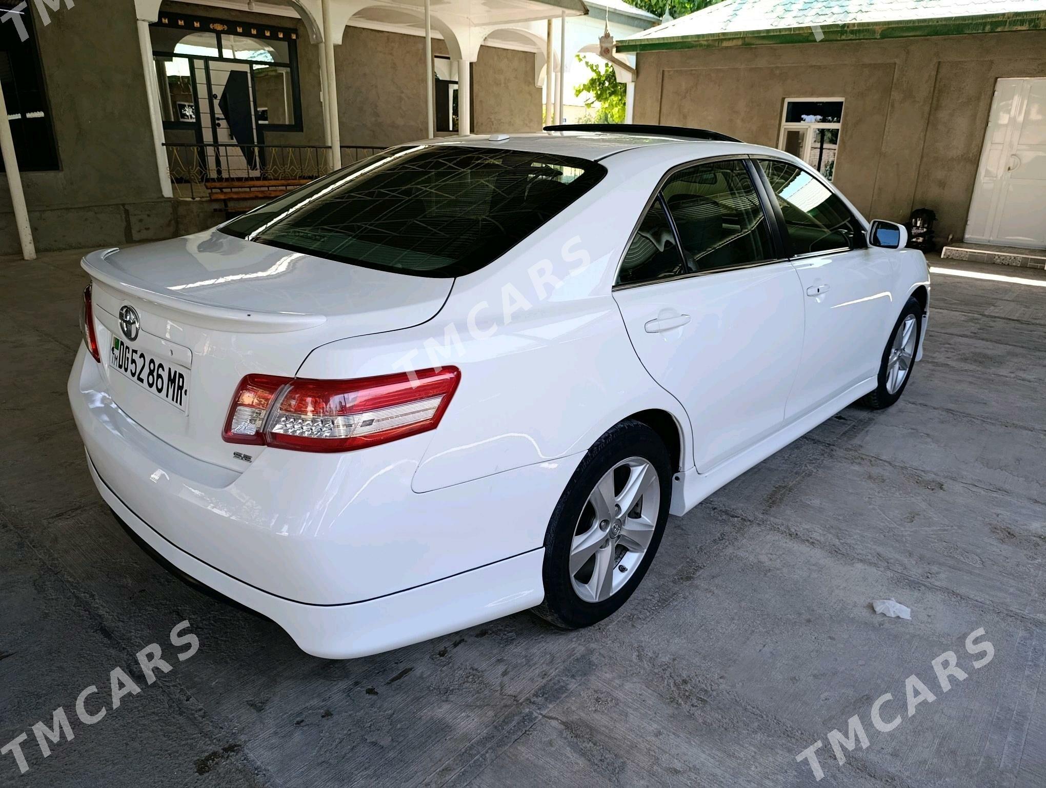 Toyota Camry 2011 - 210 000 TMT - Baýramaly - img 6