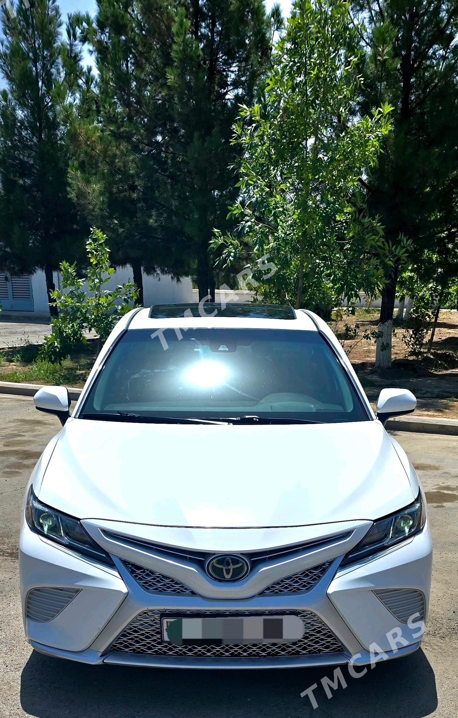Toyota Camry 2019 - 345 000 TMT - Aşgabat - img 9