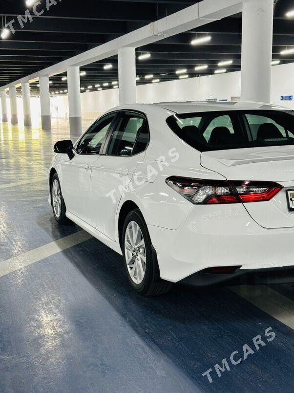 Toyota Camry 2022 - 365 000 TMT - Ашхабад - img 4