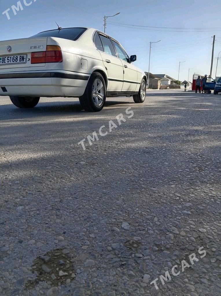 BMW 525 1992 - 50 000 TMT - Эсенгулы - img 3