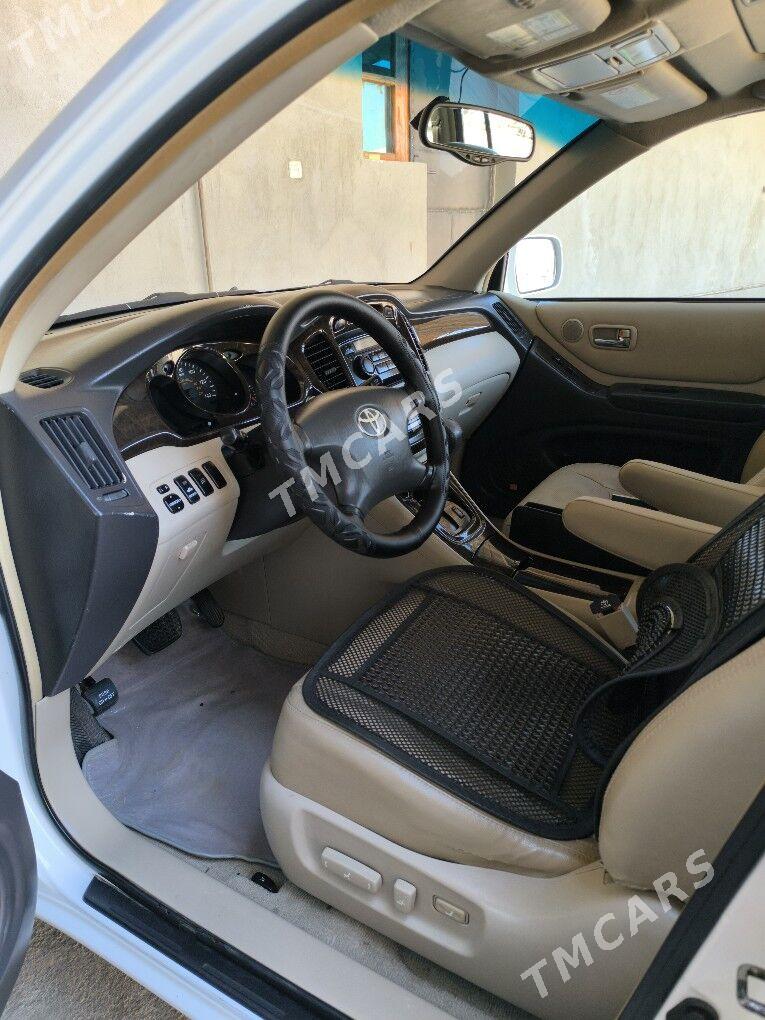 Toyota Highlander 2003 - 240 000 TMT - Türkmenbaşy etr. - img 4