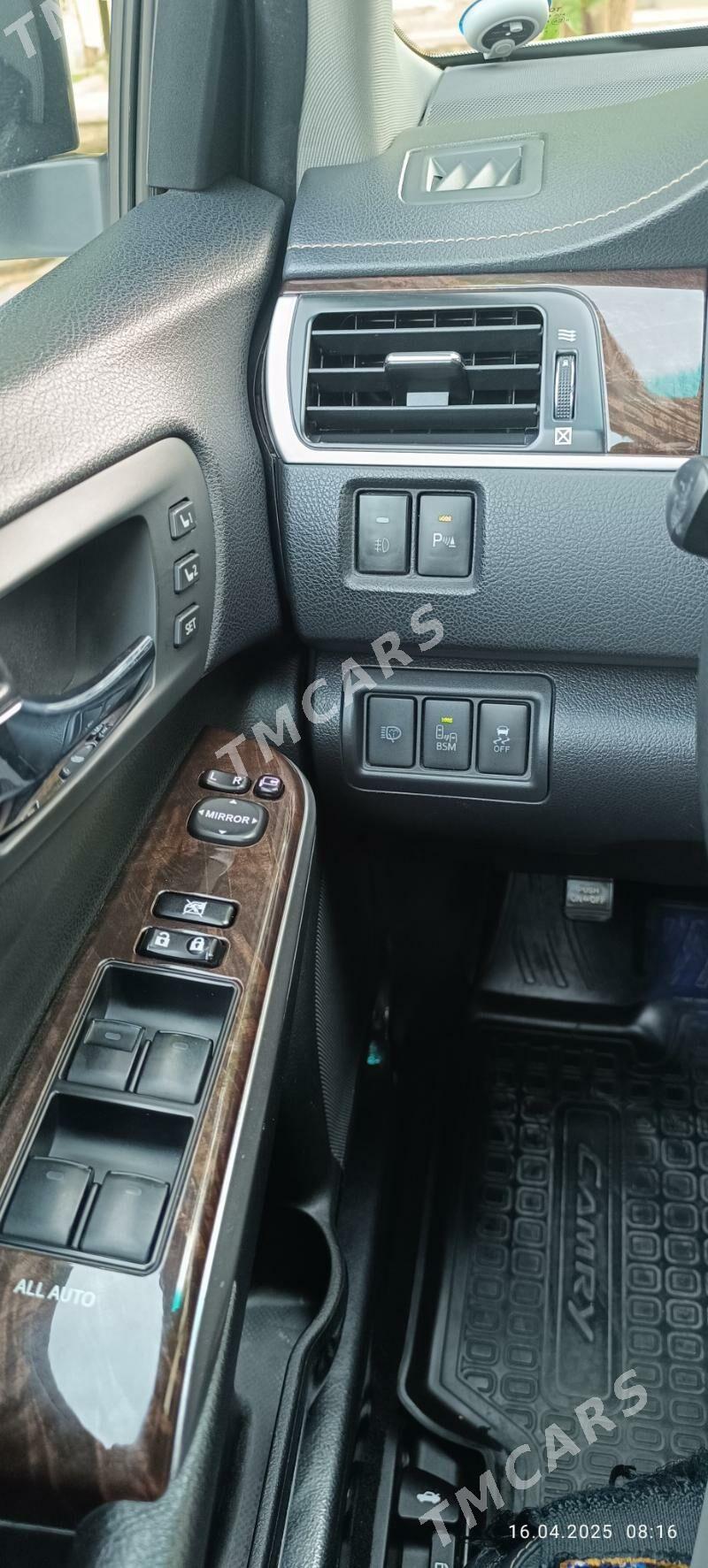 Toyota Camry 2017 - 650 000 TMT - Aşgabat - img 8