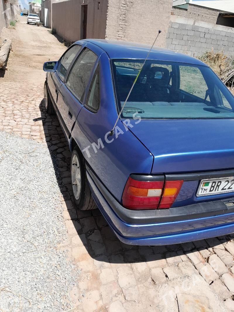 Opel Vectra 1993 - 33 000 TMT - Гурбансолтан Едже - img 5