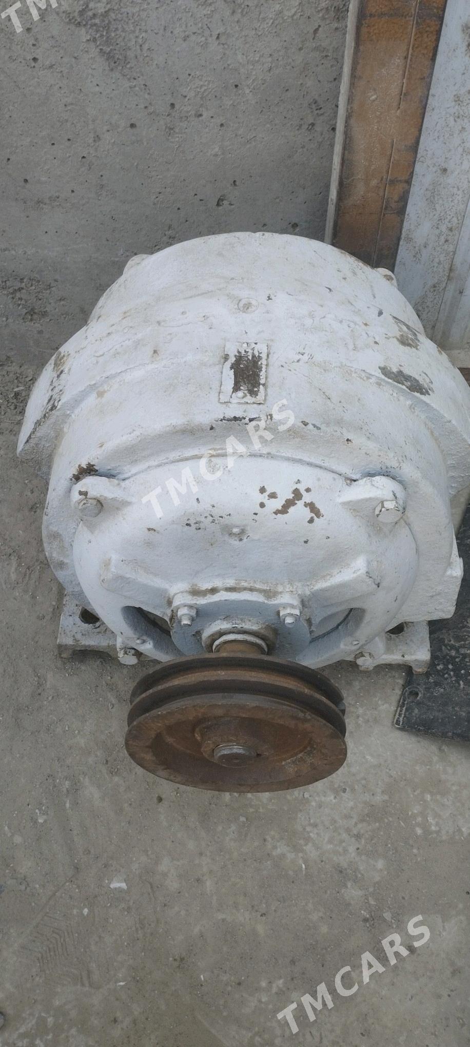 GENERATOR 5.5 kw 1500 abarot - Сакарчага - img 3
