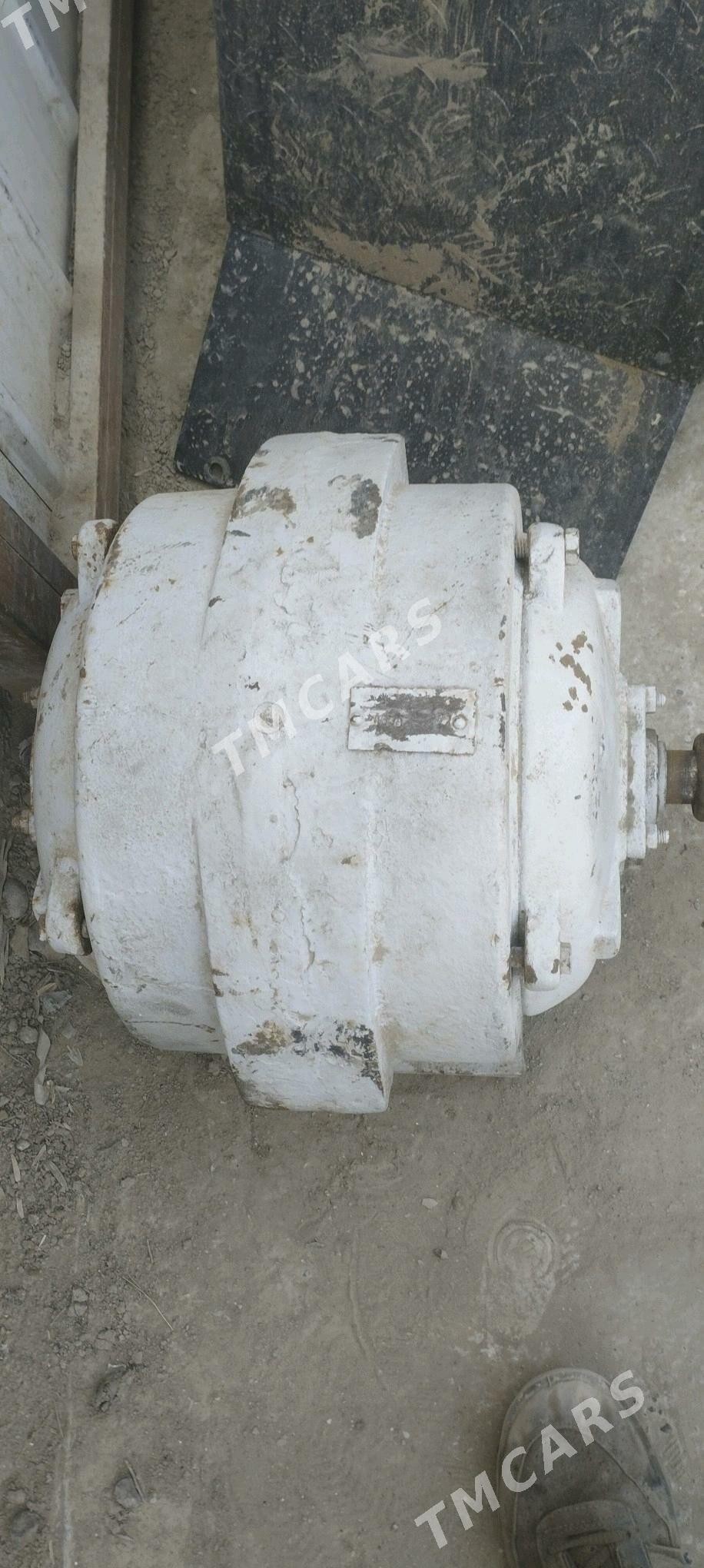 GENERATOR 5.5 kw 1500 abarot - Сакарчага - img 4