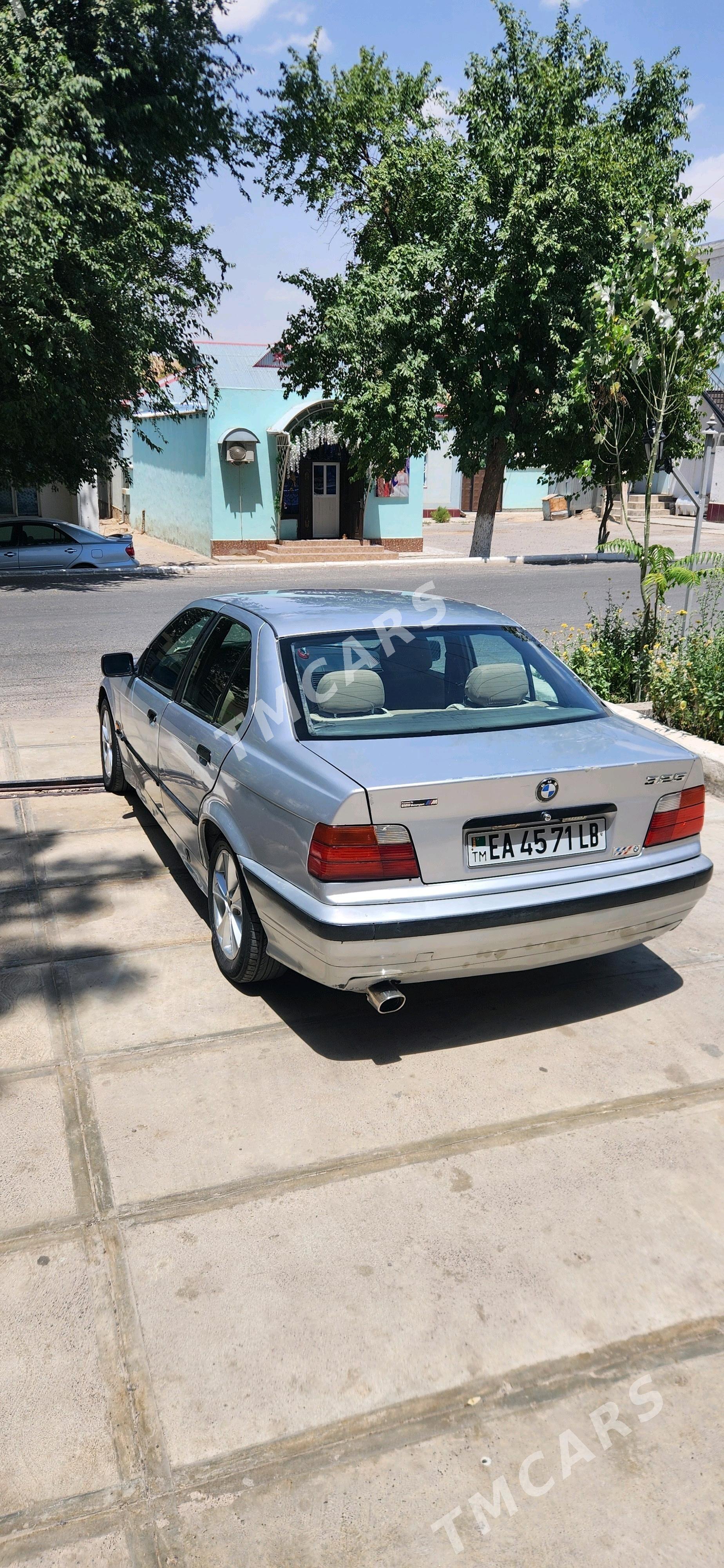 BMW 320 1995 - 30 000 TMT - Serhetabat (Guşgy) - img 4