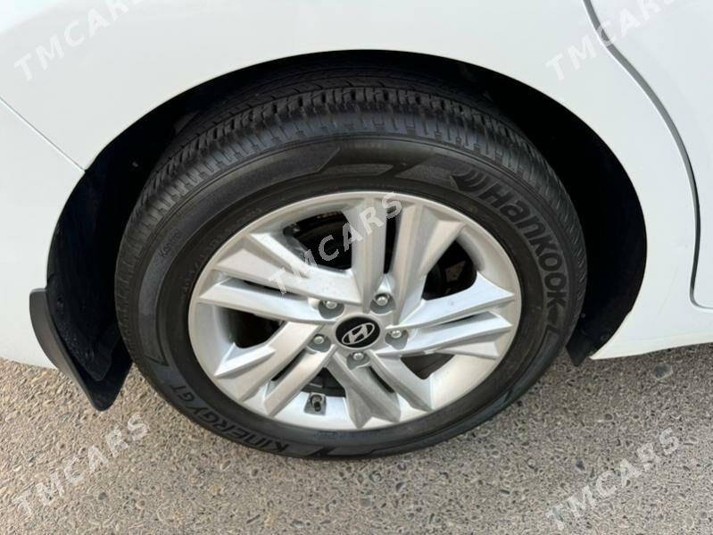 Hyundai Elantra 2020 - 226 000 TMT - Ашхабад - img 2
