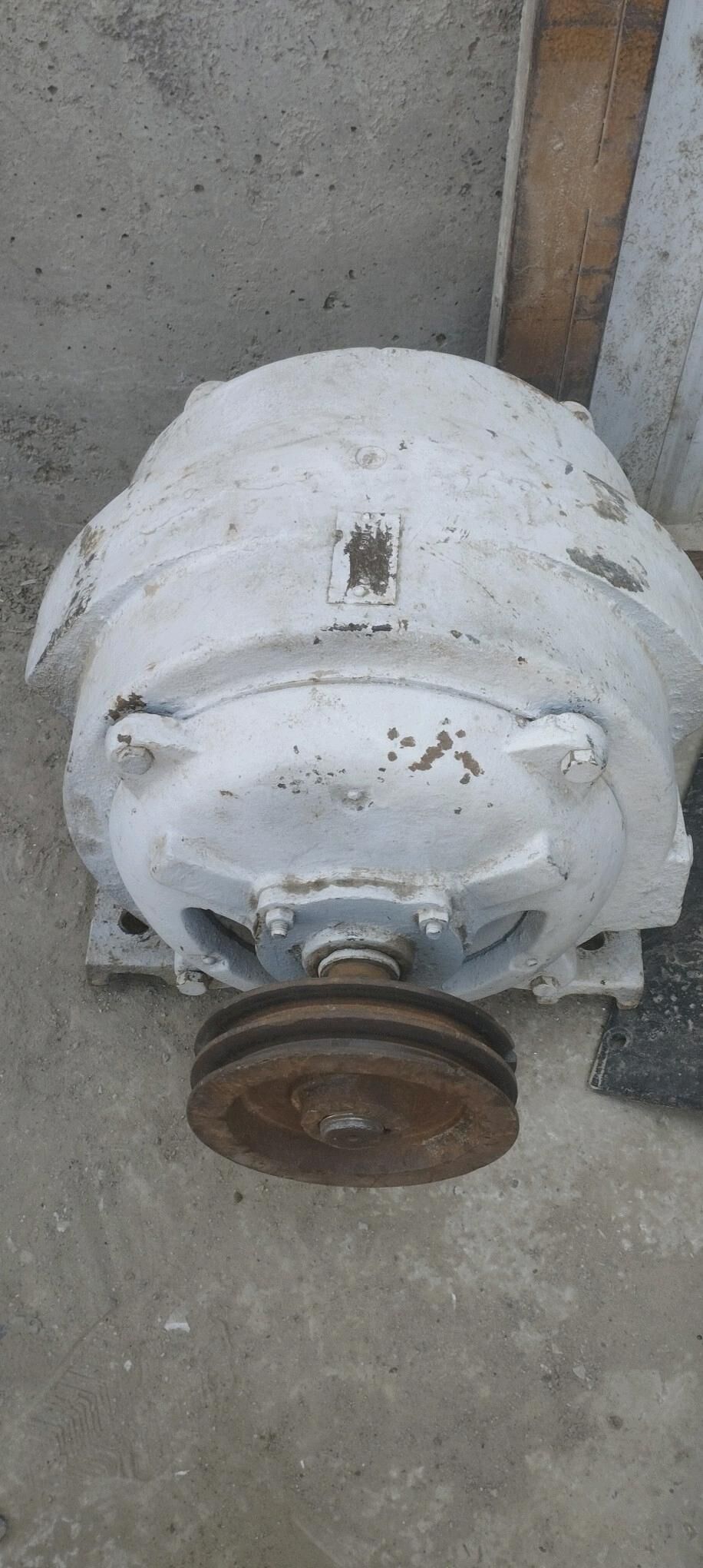 GENERATOR 5.5.KW 1500 ABAROT 2 000 TMT - Сакарчага - img 3