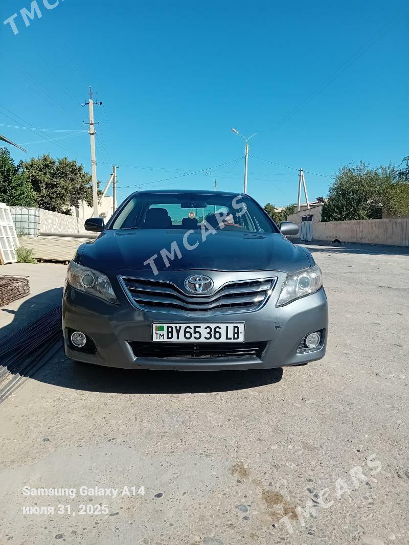 Toyota Camry 2010 - 190 000 TMT - Dostluk - img 2