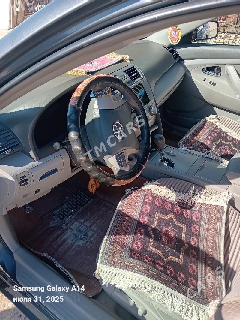 Toyota Camry 2010 - 190 000 TMT - Dostluk - img 3