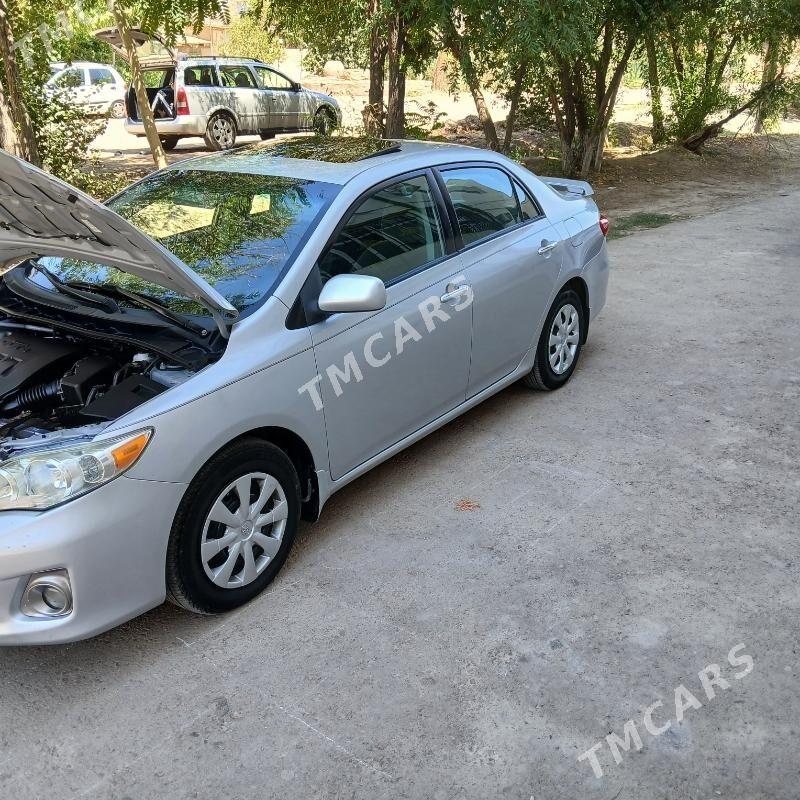 Toyota Corolla 2011 - 170 000 TMT - Daşoguz - img 4
