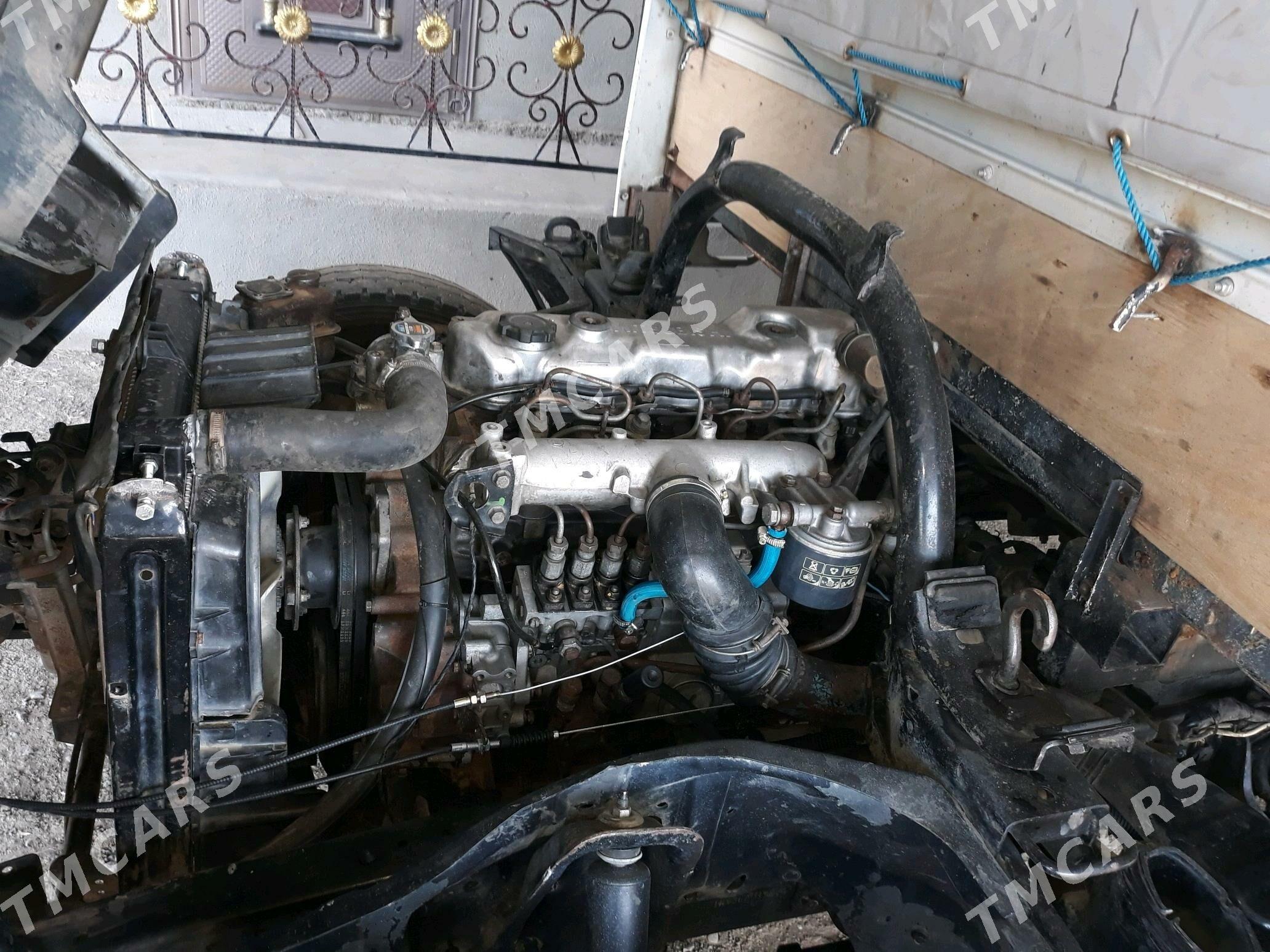 Mitsubishi Canter 2002 - 240 000 TMT - Койтендаг - img 3