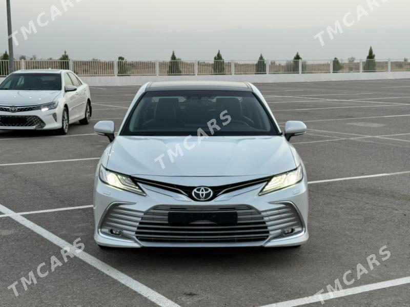 Toyota Camry 2022 - 645 000 TMT - Ашхабад - img 1