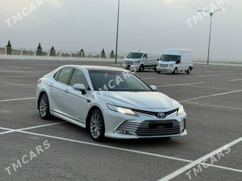 Toyota Camry 2022 - 645 000 TMT - Ашхабад - img 4