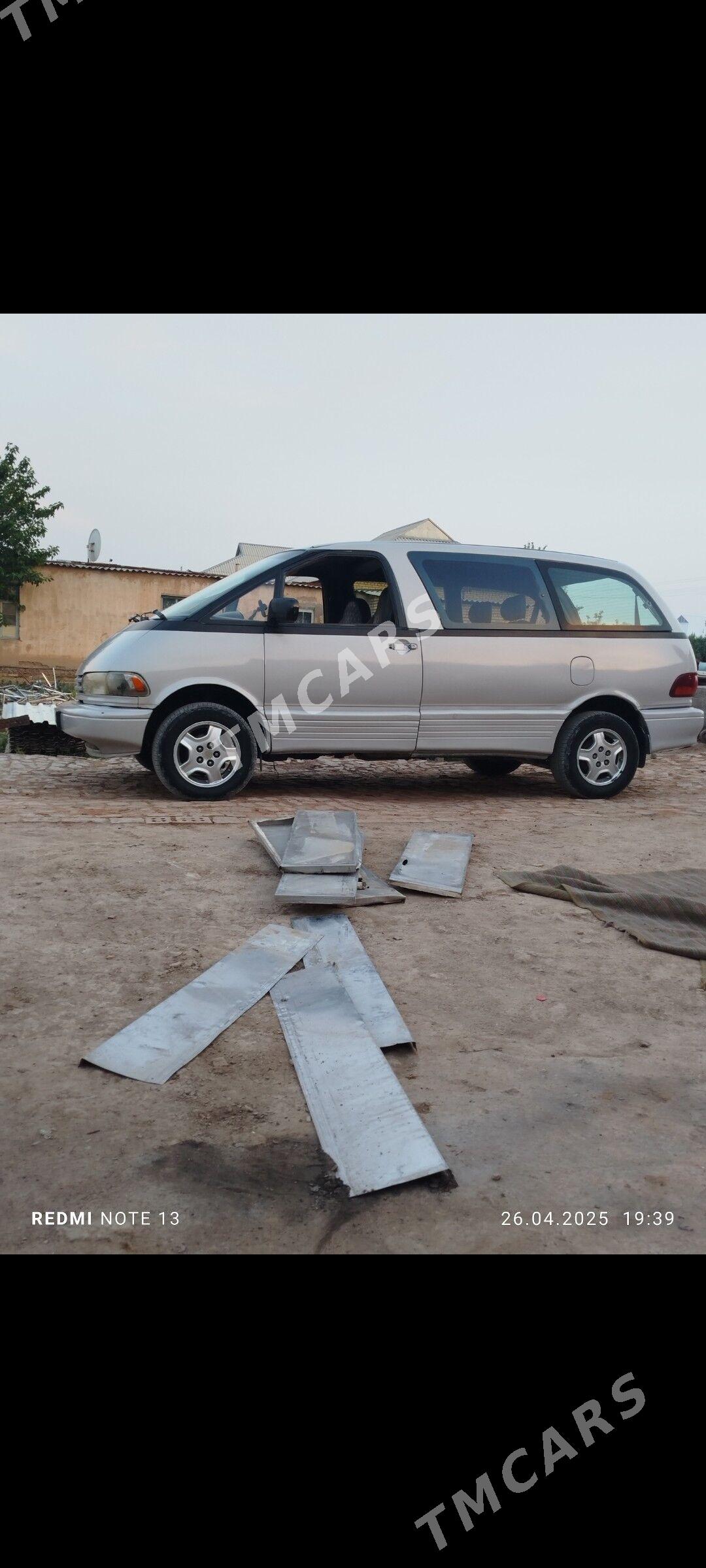 Toyota Previa 1993 - 69 000 TMT - Байрамали - img 2