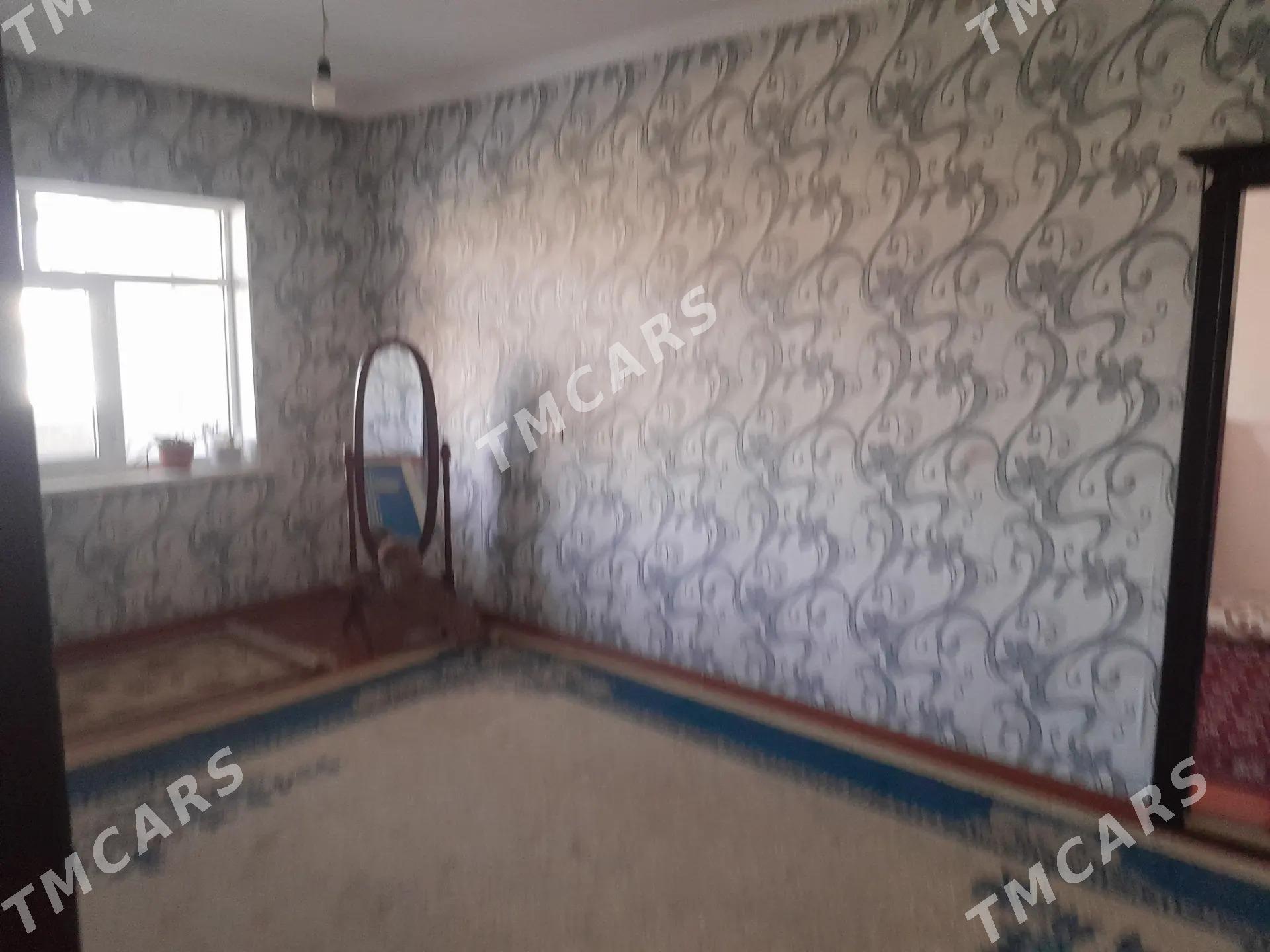 Продается 211кв - Балканабат - img 4