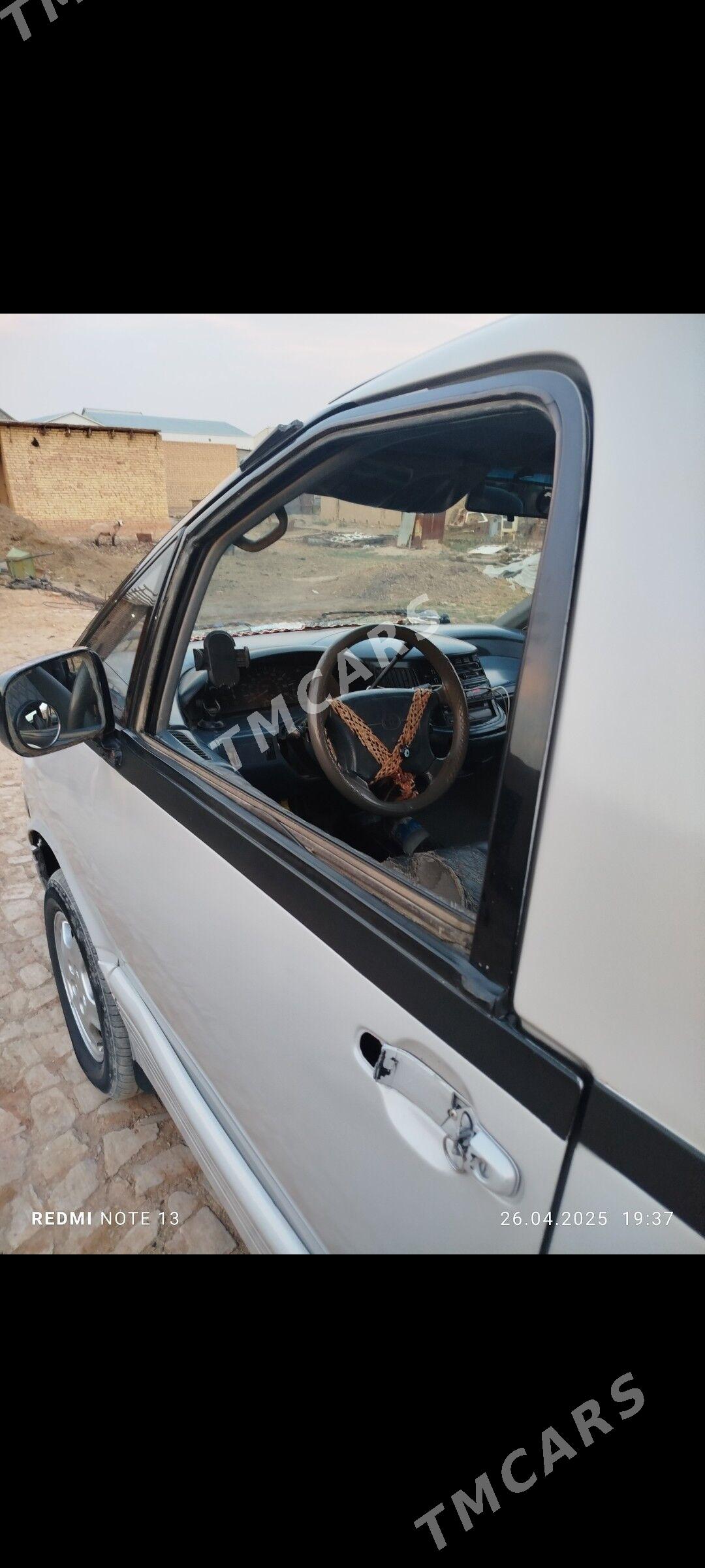 Toyota Previa 1993 - 69 000 TMT - Байрамали - img 3