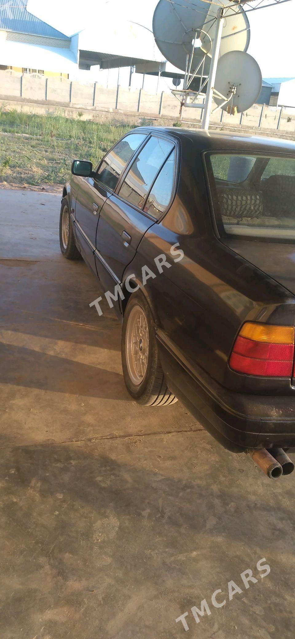 BMW 525 1991 - 65 000 TMT - Векильбазар - img 2