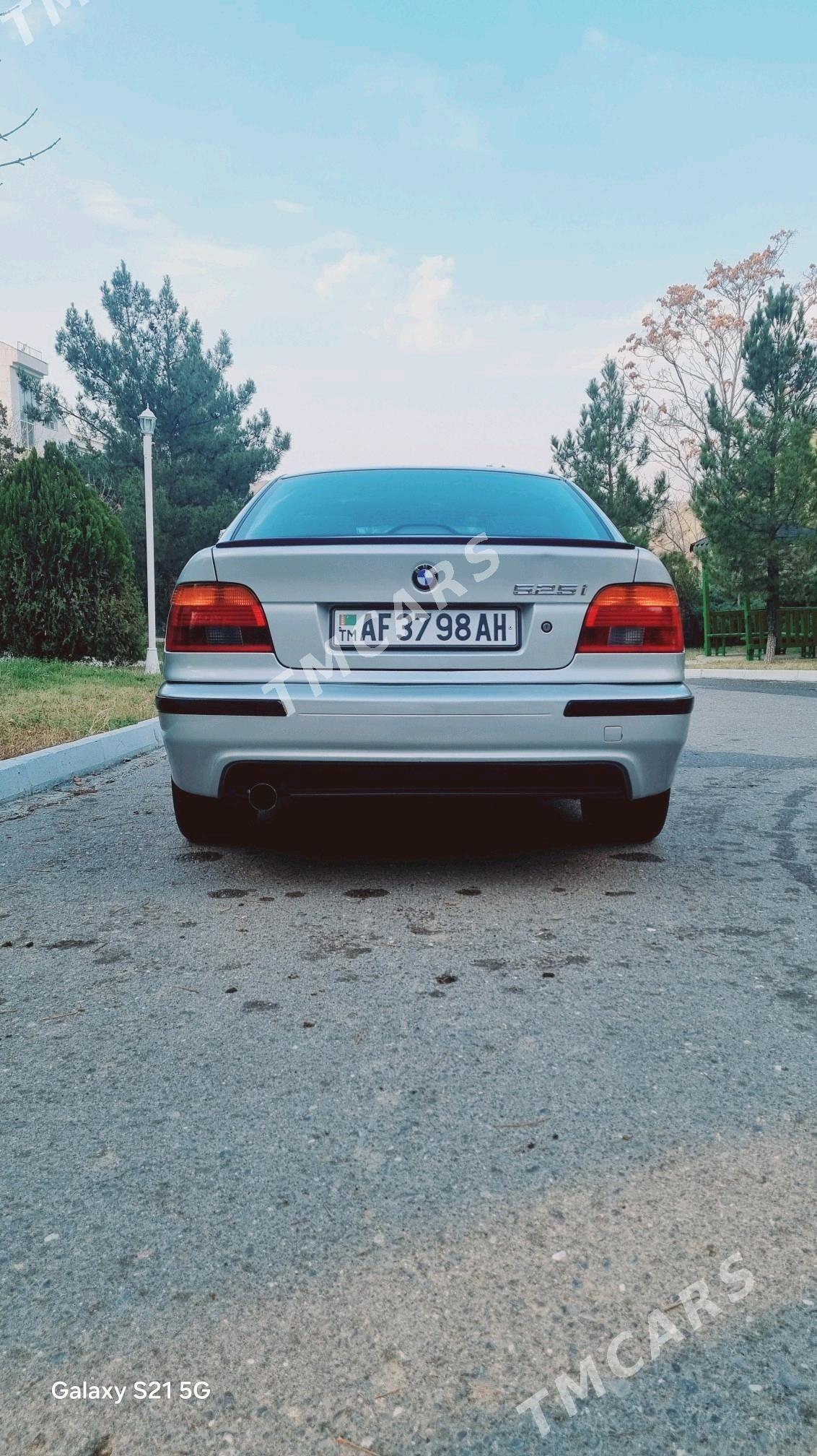 BMW E39 2002 - 125 000 TMT - Gökdepe - img 3