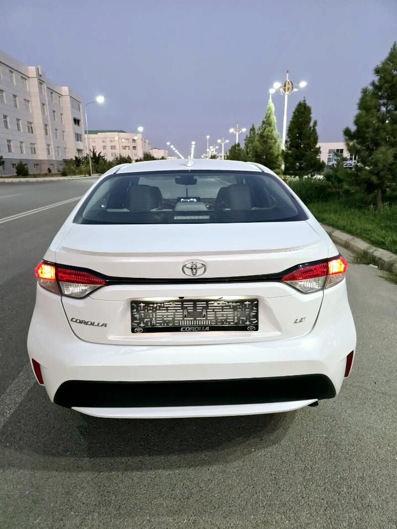 Toyota Corolla 2022 - 290 000 TMT - Ашхабад - img 2