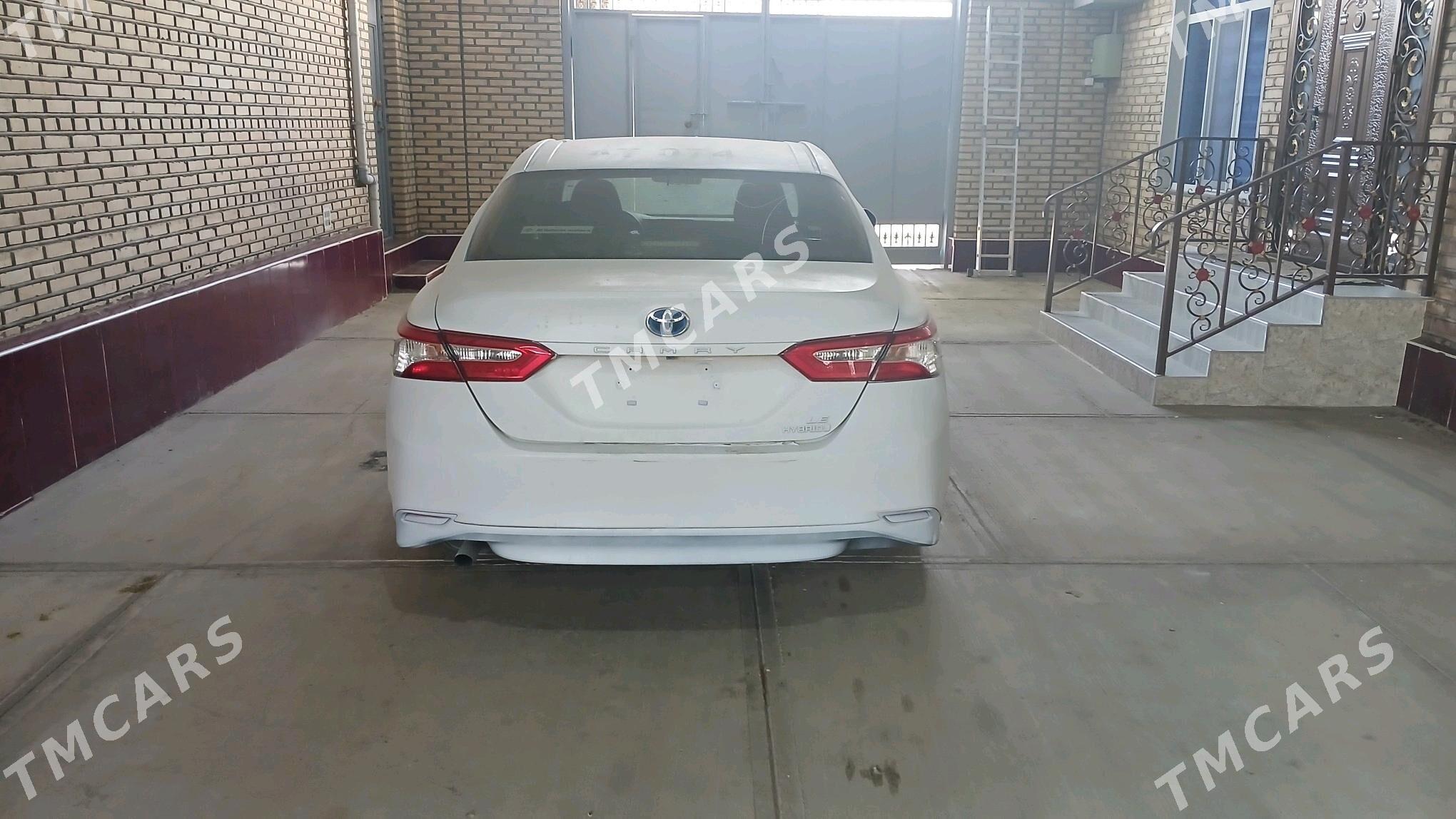 Toyota Camry 2020 - 200 000 TMT - Теджен - img 5