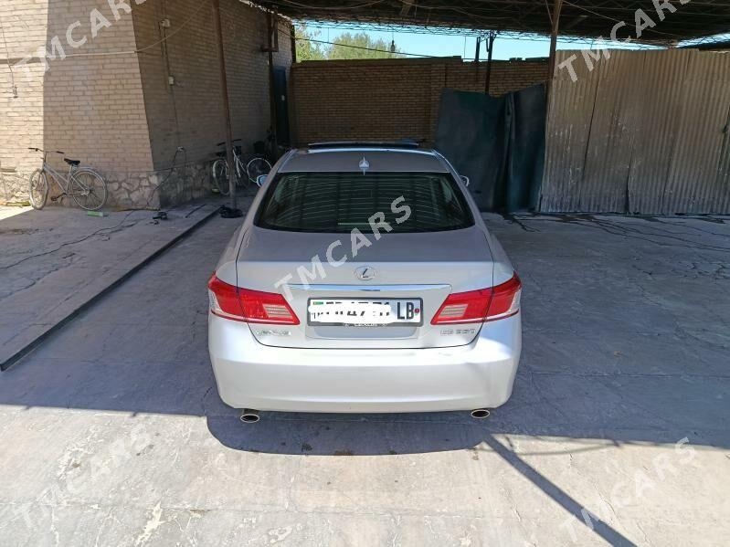 Lexus ES 350 2010 - 248 000 TMT - Керки - img 3