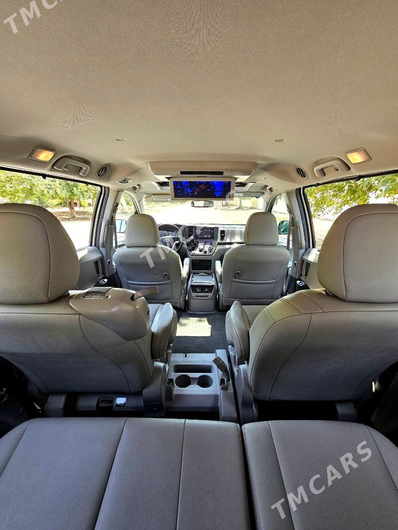Toyota Sienna 2017 - 395 000 TMT - Ашхабад - img 9