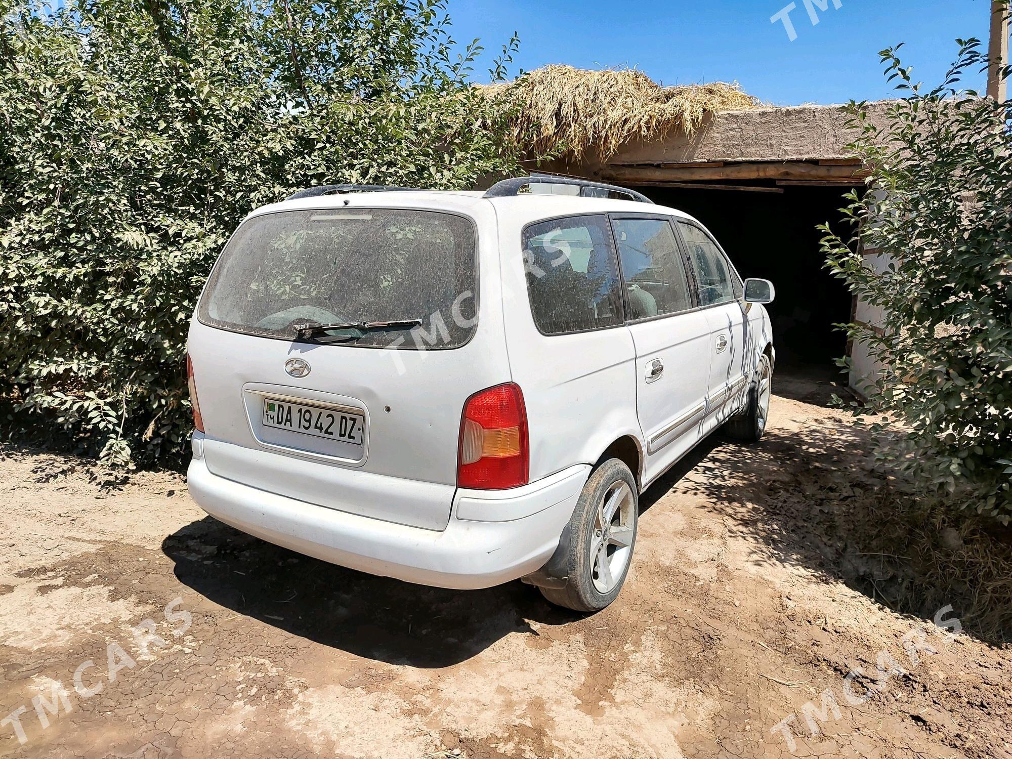 Hyundai Trajet 2022 - 50 000 TMT - Daşoguz - img 6