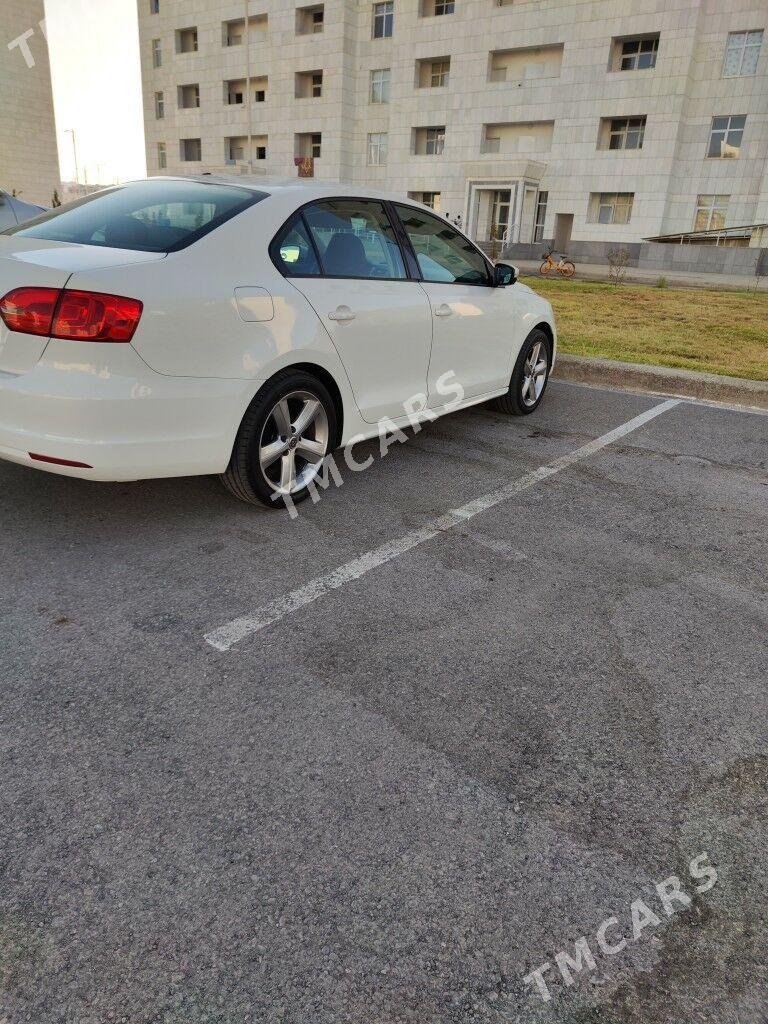 Volkswagen Jetta 2010 - 140 000 TMT - Aşgabat - img 9