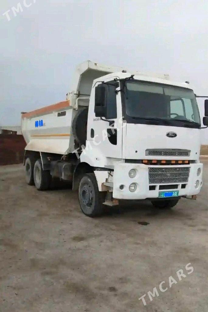 Ford Cargo 3535D 2013 - 700 000 TMT - Ашхабад - img 2