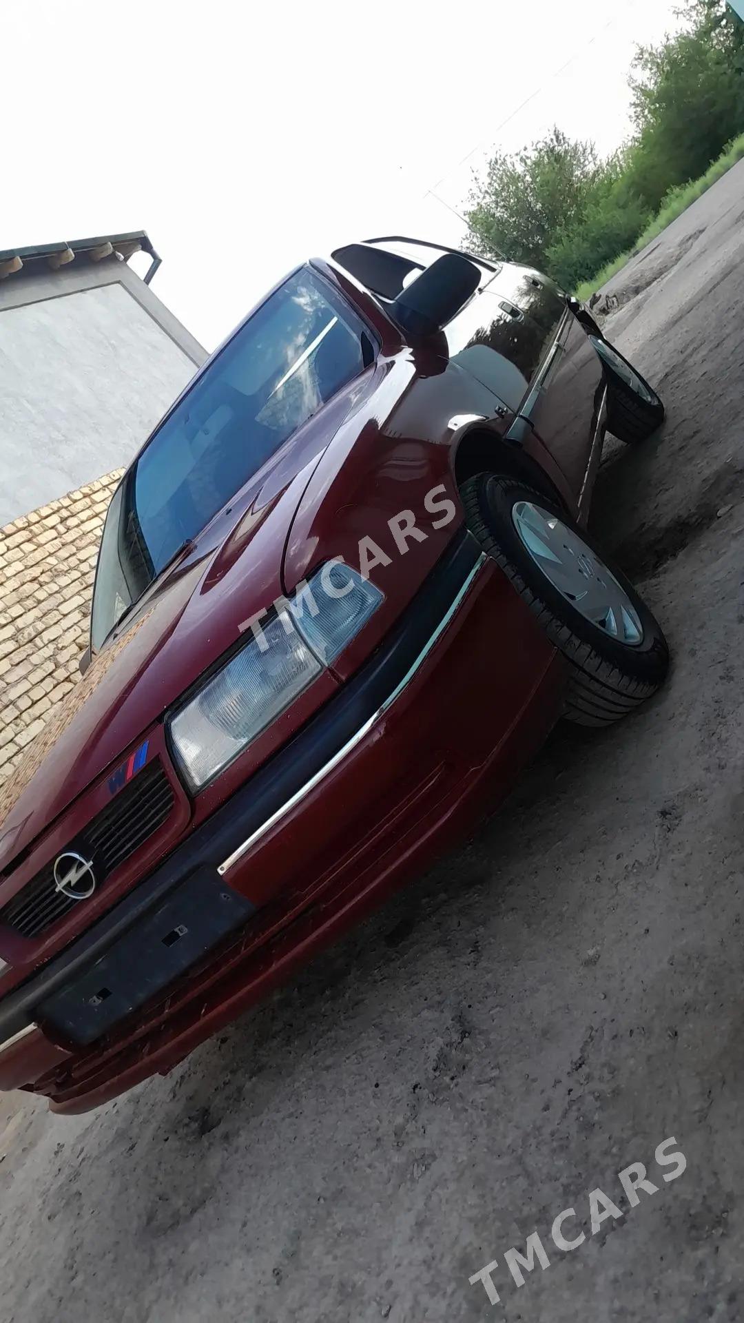 Opel Vectra 1993 - 40 000 TMT - Губадаг - img 2