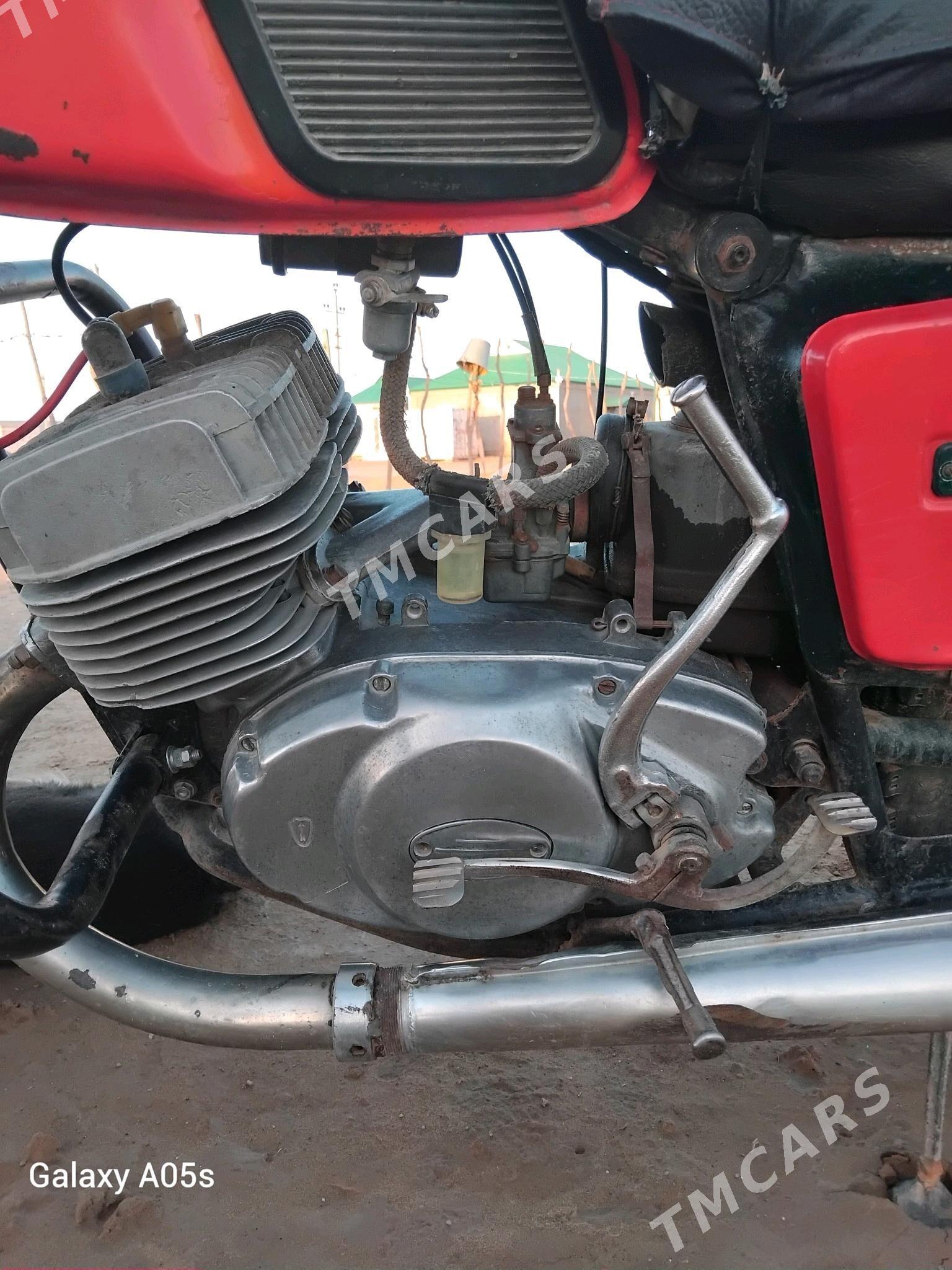 Iž Ýupiter 1988 - 13 000 TMT - Ак-Бугдайский этрап - img 5