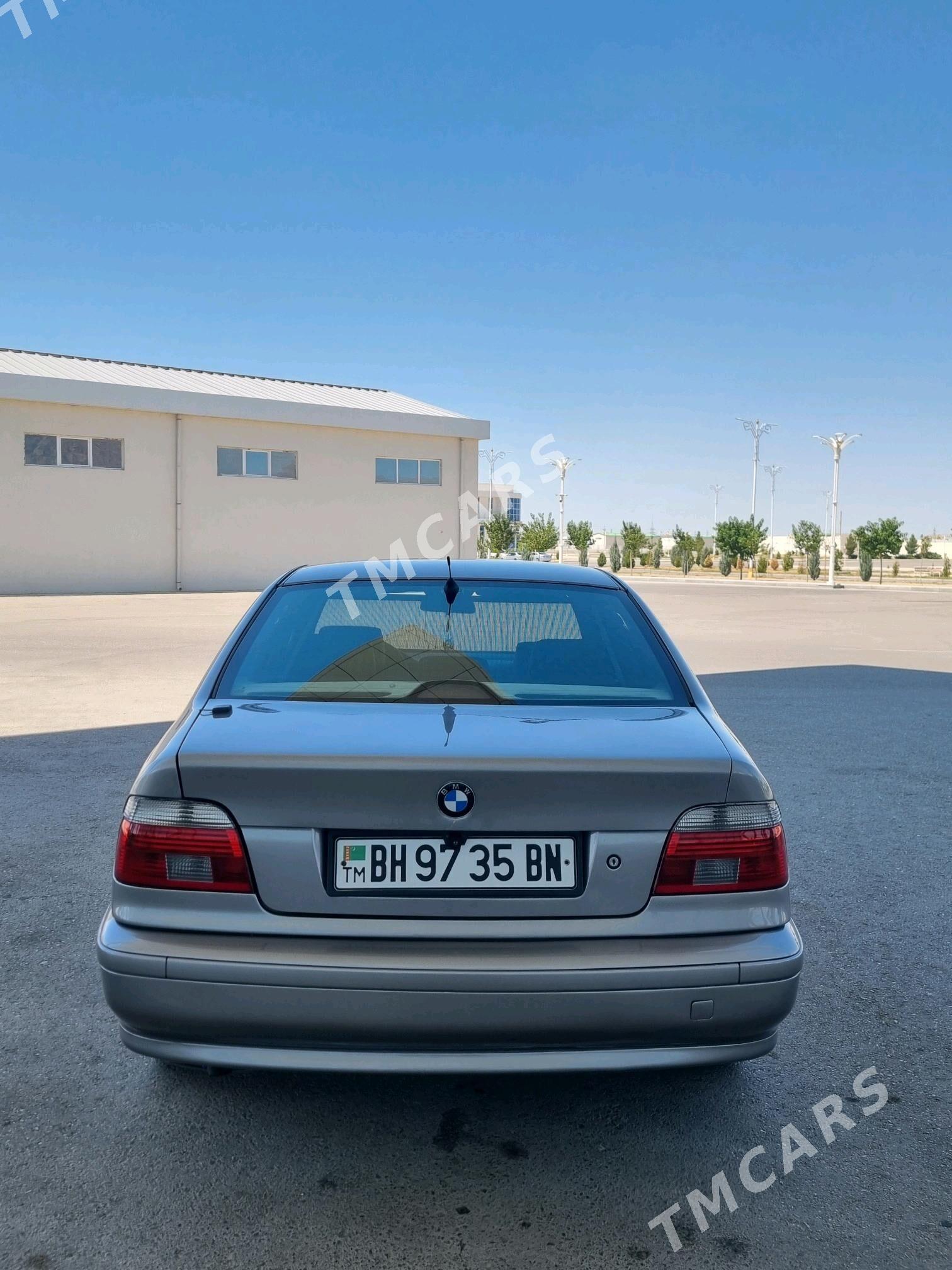 BMW E39 2003 - 120 000 TMT - Balkanabat - img 3