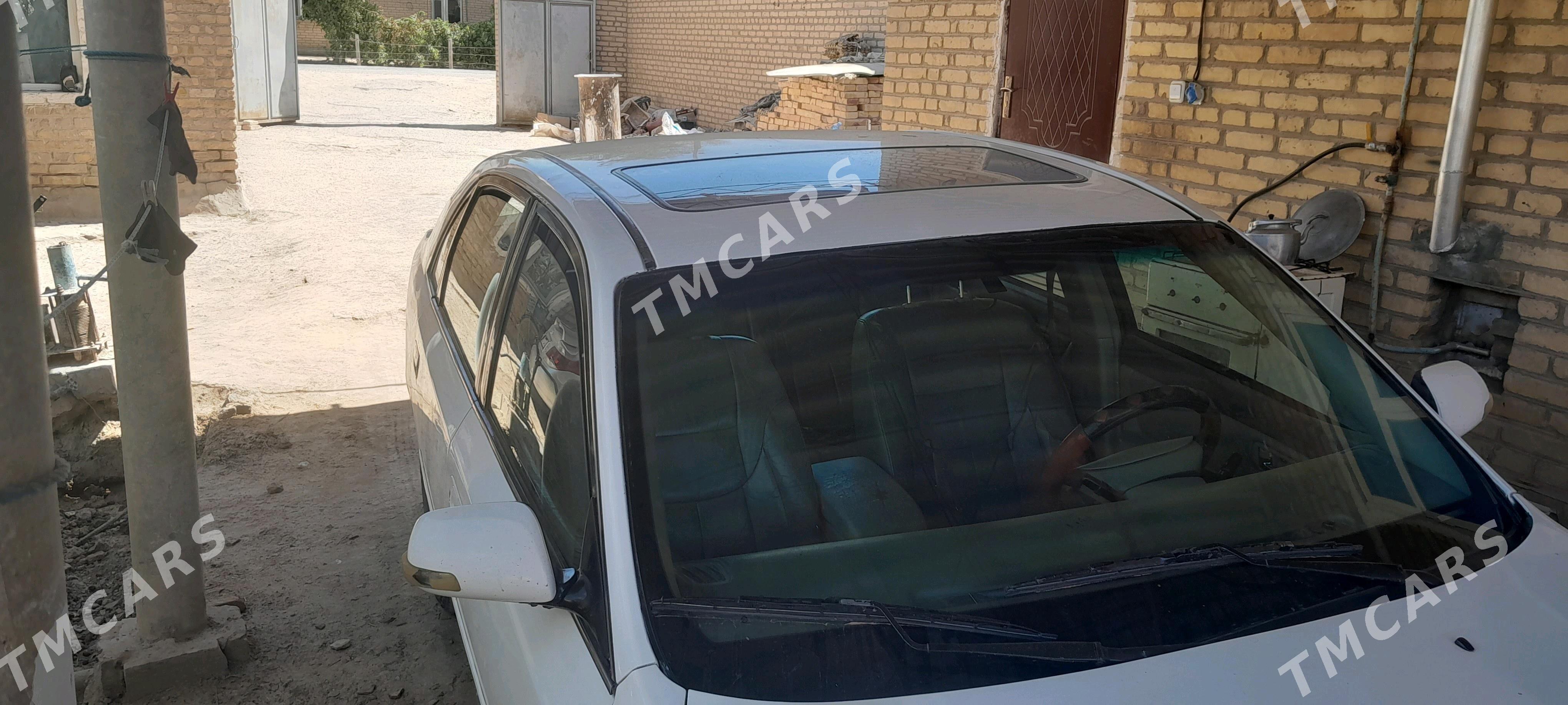 Toyota Avalon 2000 - 127 000 TMT - Garabekewül - img 2