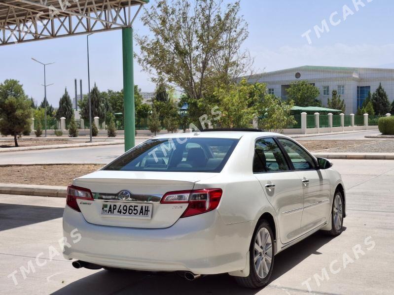 Toyota Camry 2012 - 245 000 TMT - Кëши - img 8