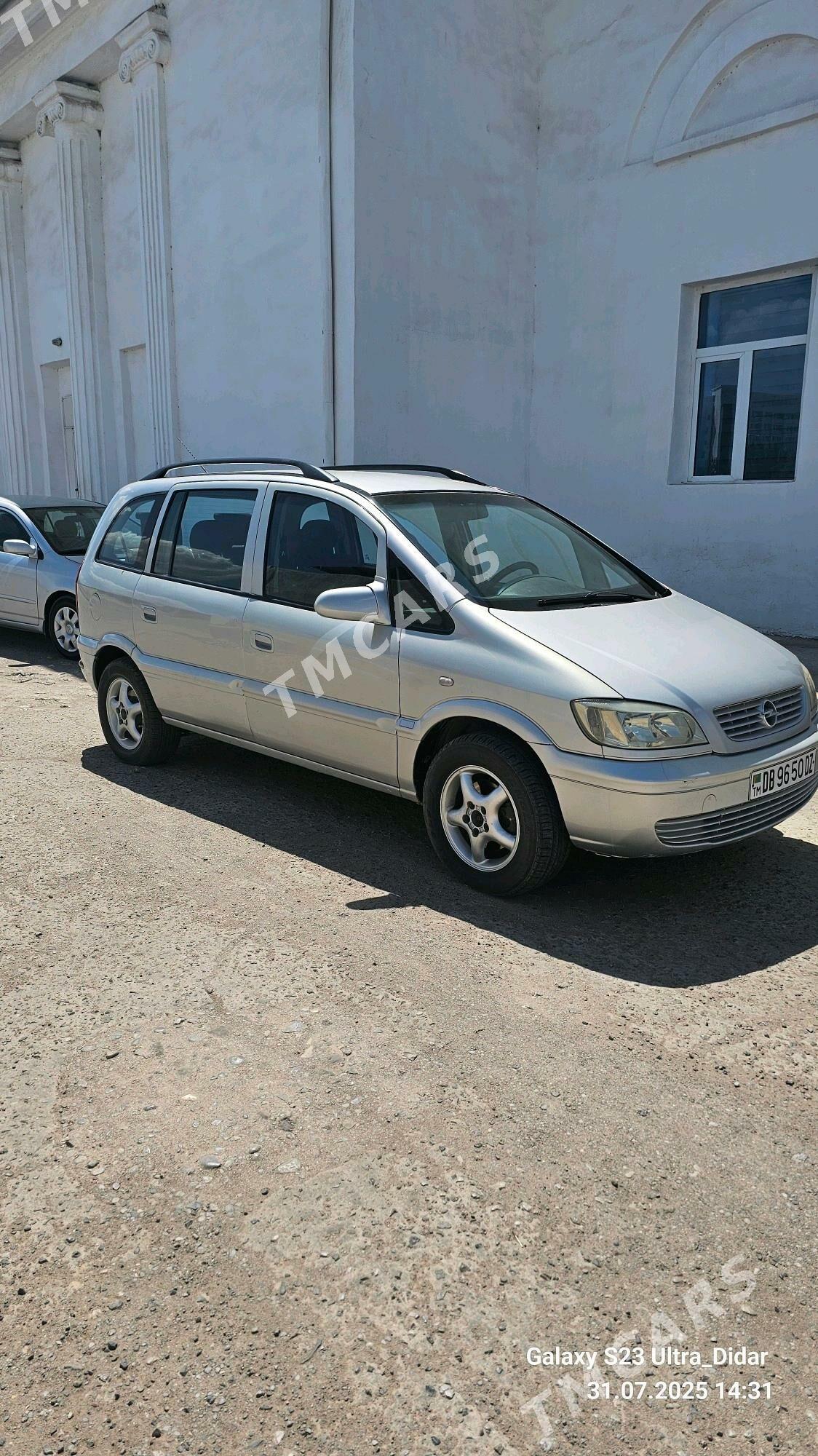 Opel Zafira 2003 - 80 000 TMT - Дашогуз - img 4
