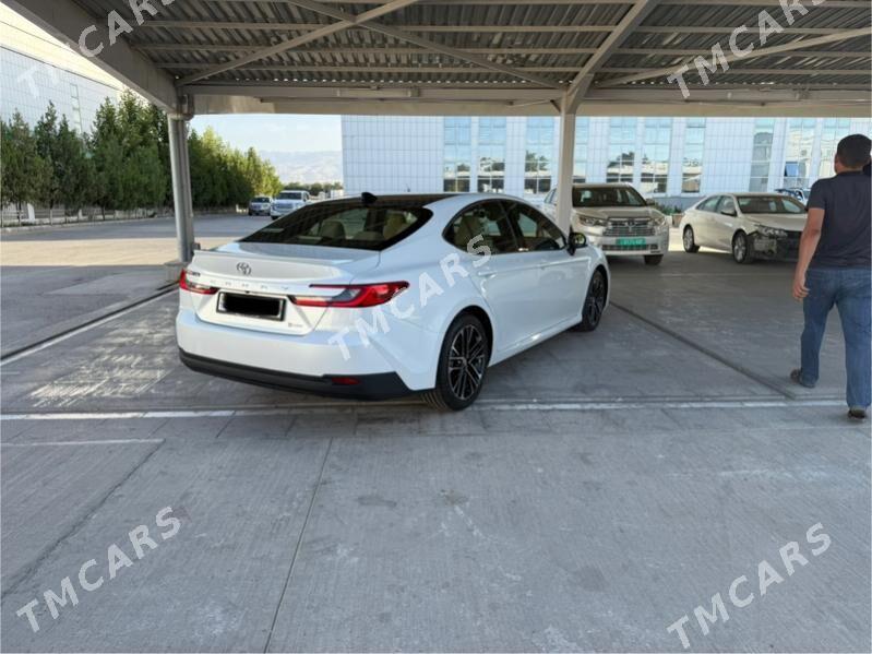 Toyota Camry 2025 - 650 000 TMT - Aşgabat - img 3