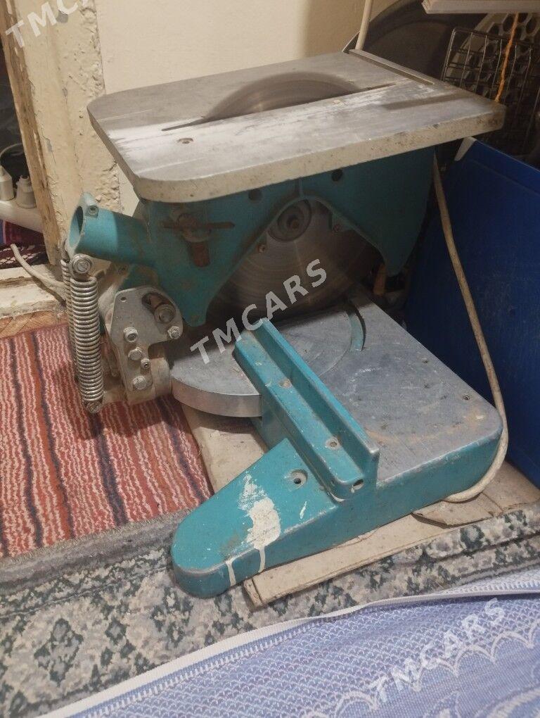 Agaç Kesýän - Aşgabat - img 2