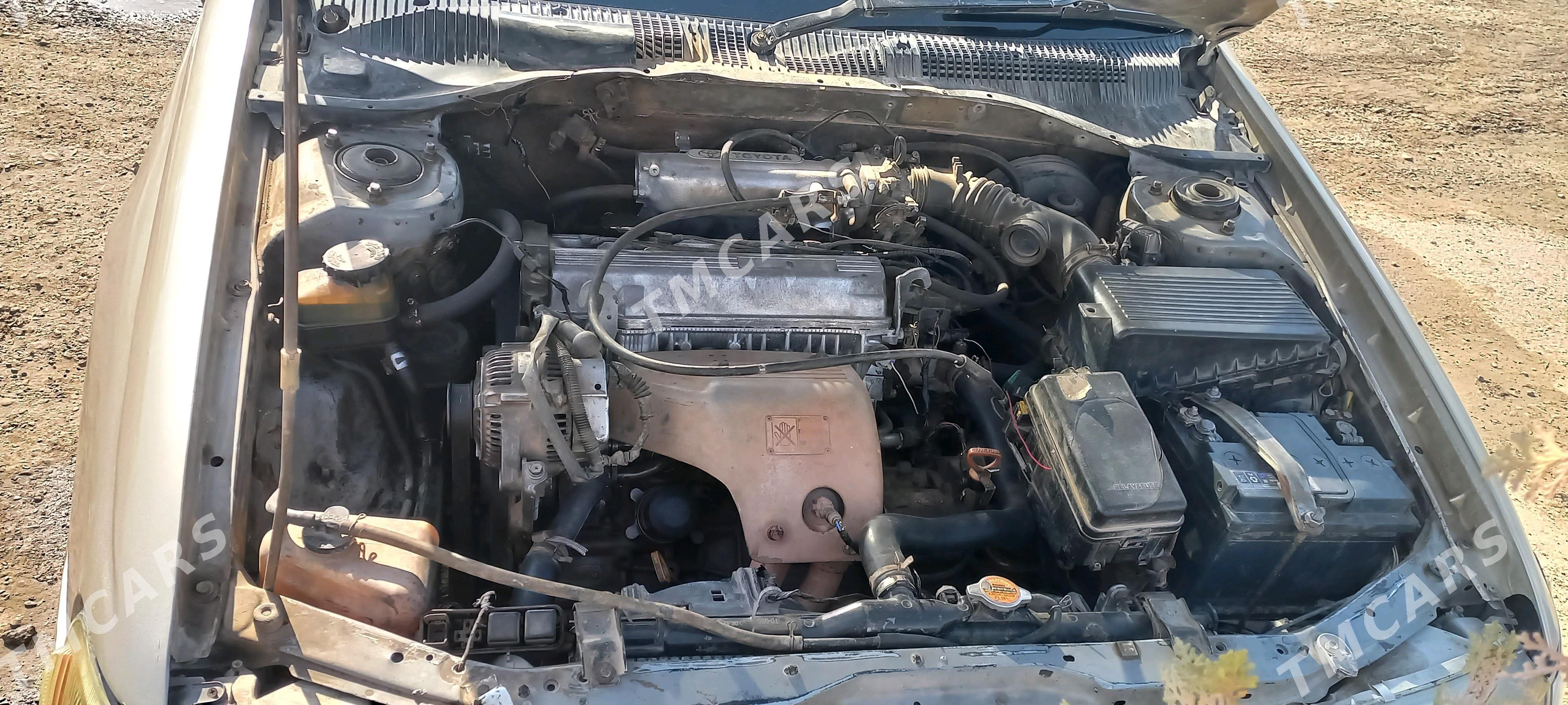 Toyota Corona 1992 - 33 000 TMT - Мары - img 3