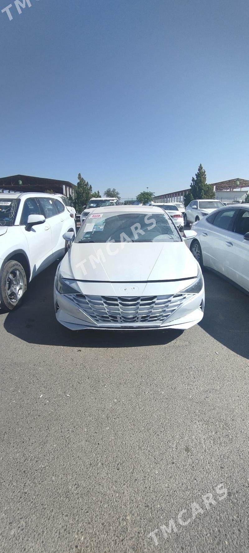 Hyundai Elantra 2022 - 240 000 TMT - Aşgabat - img 2