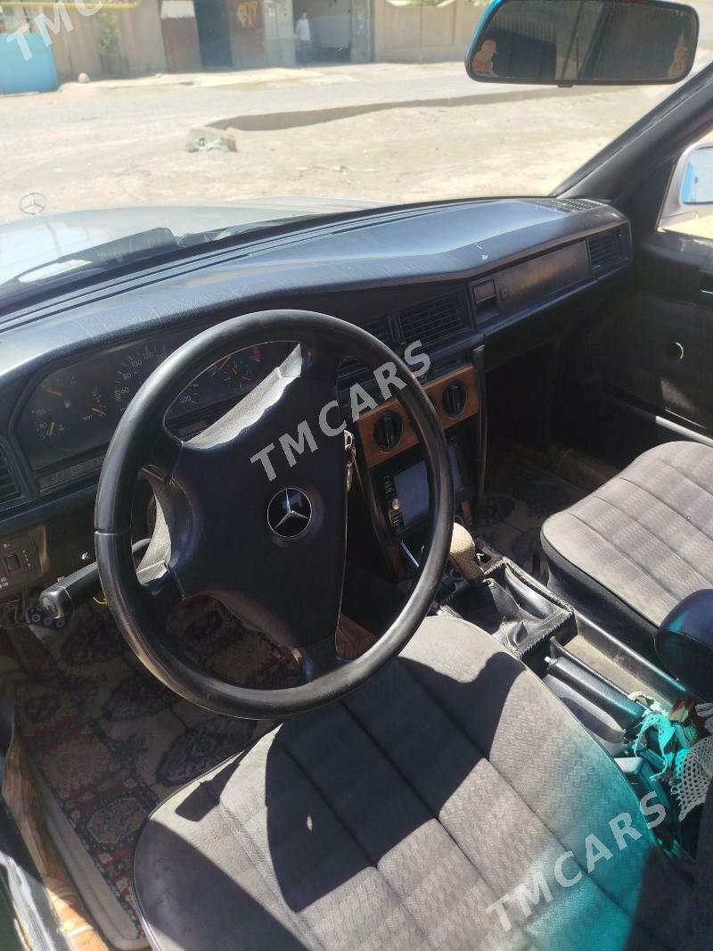 Mercedes-Benz 190E 1992 - 17 000 TMT - Гумдаг - img 2