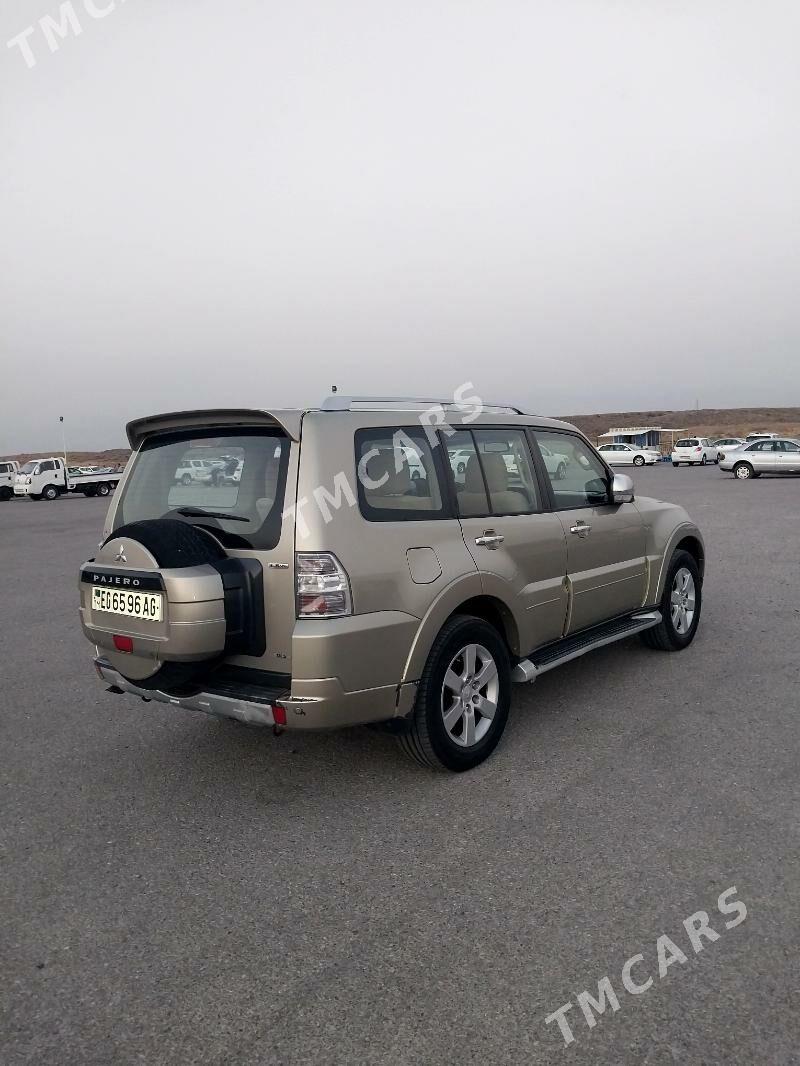 Mitsubishi Pajero 2007 - 205 000 TMT - Sowetskiý köç. (Garaşsyzlyk şaýoly) - img 3