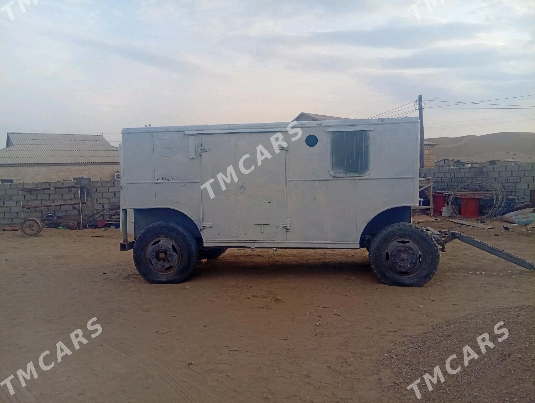 Zil 130 2015 - 10 000 TMT - Эсенгулы - img 3