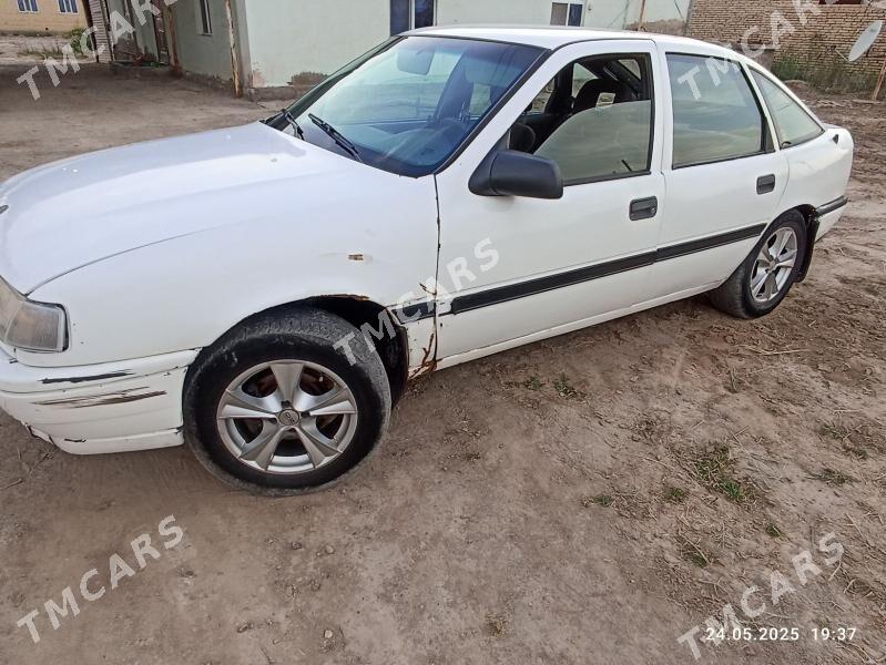Opel Vectra 1991 - 23 000 TMT - Байрамали - img 4