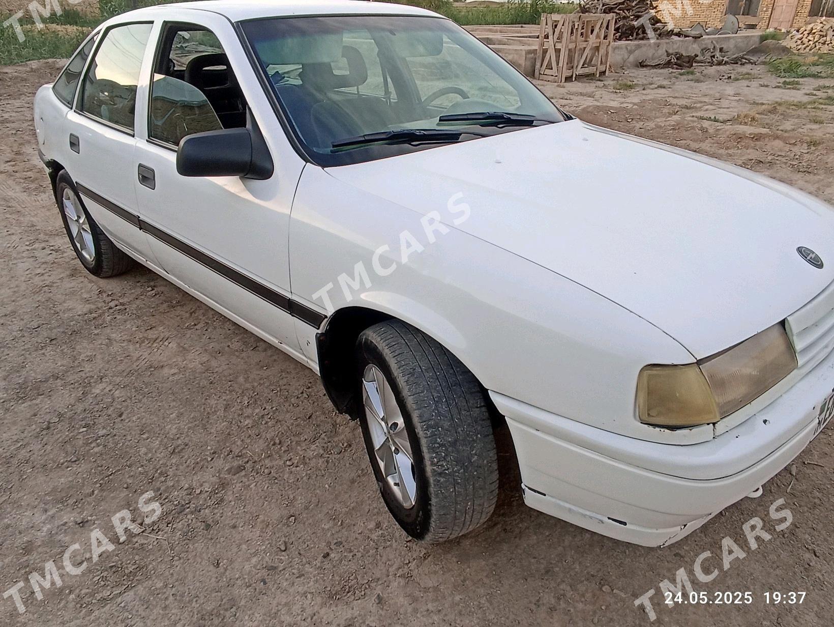 Opel Vectra 1991 - 23 000 TMT - Байрамали - img 5