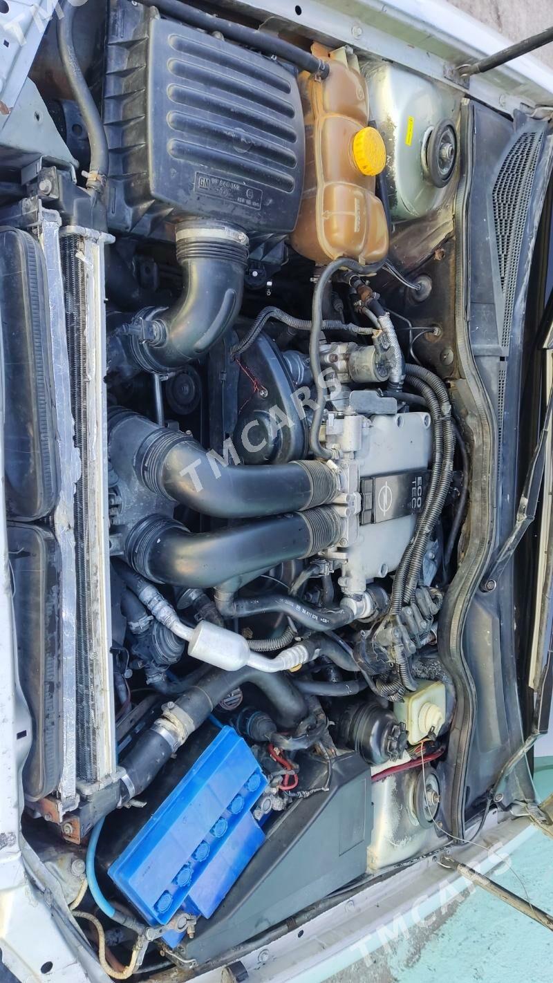 Opel Omega 1996 - 25 000 TMT - Дашогуз - img 6