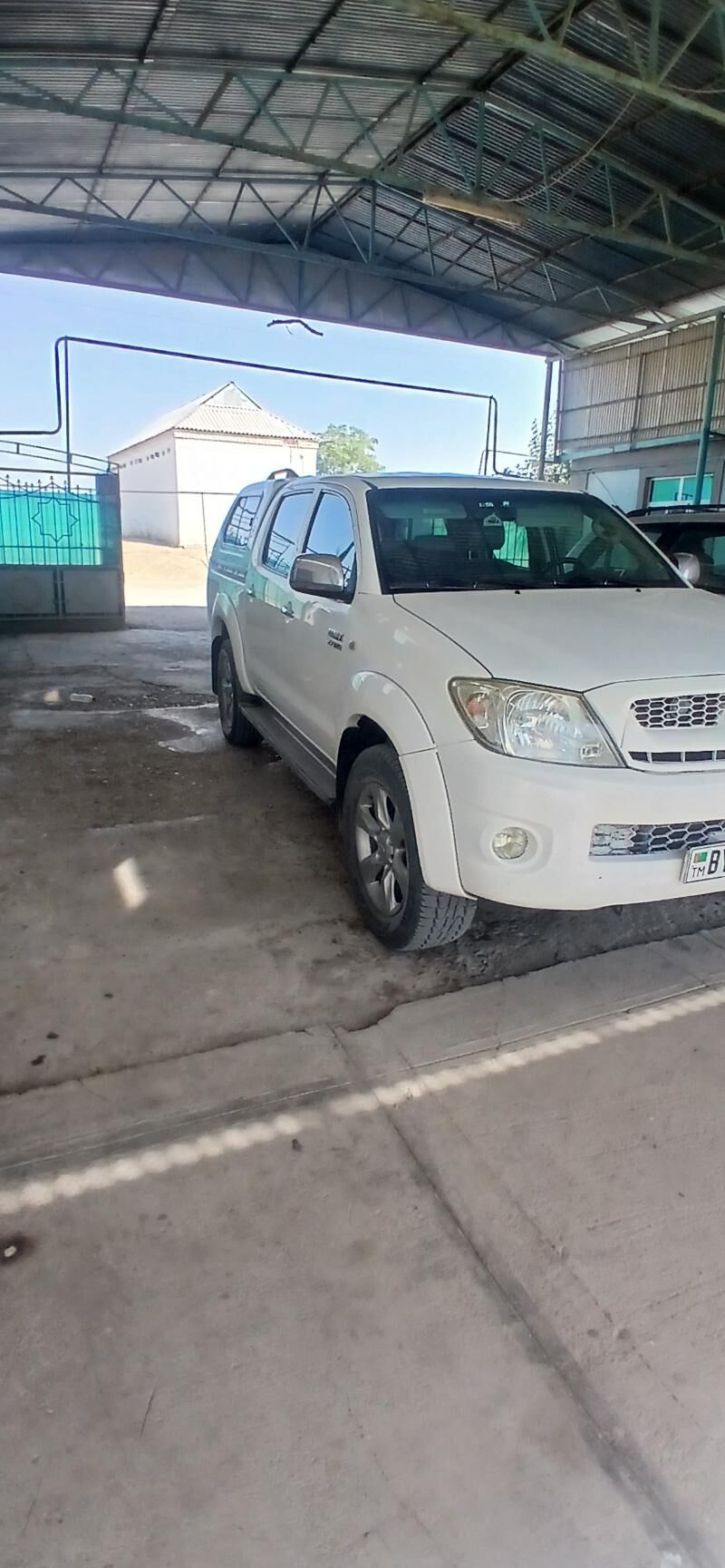 Toyota Hilux 2010 - 320 000 TMT - Гёкдепе - img 3