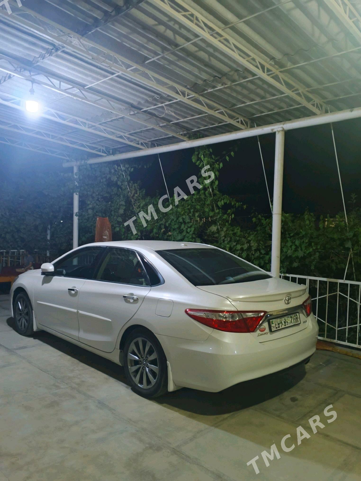 Toyota Camry 2017 - 290 000 TMT - Мары - img 4