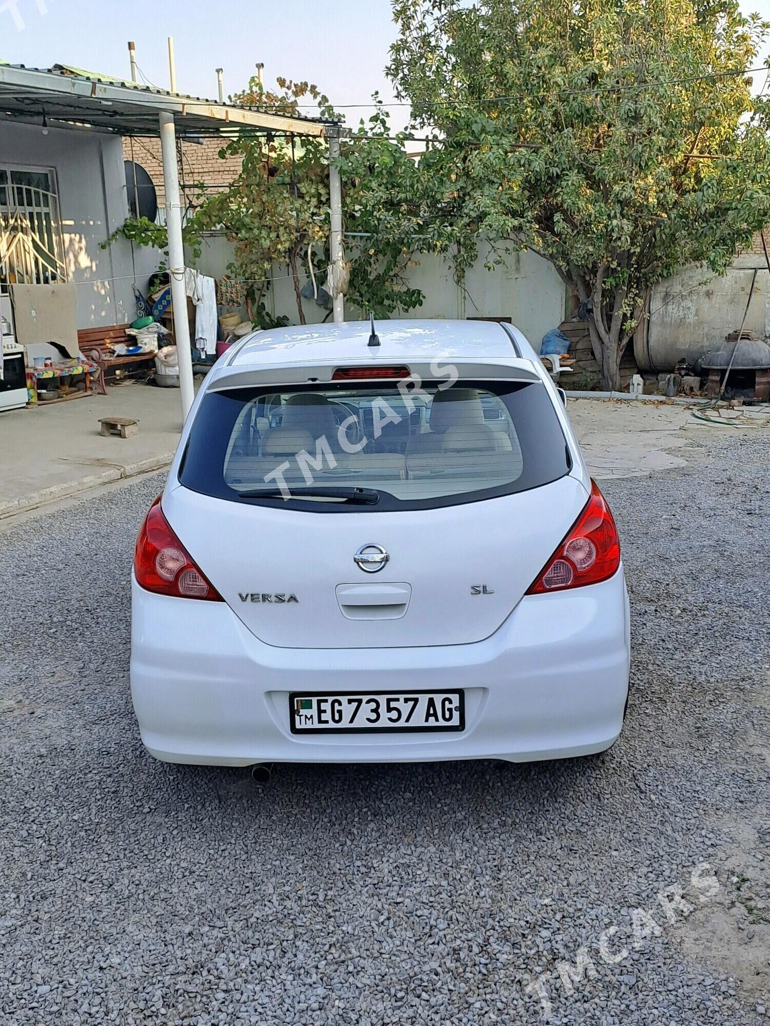 Nissan Versa 2010 - 135 000 TMT - Ашхабад - img 3